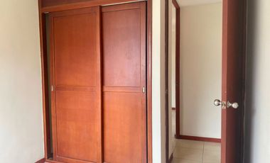 46408 Apartamento en Arriendo Camino Verde