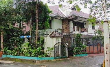5bedrooms house near ateneo katipunan ave., Q.C.