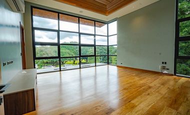 HIGH-END BRAND NEW SMART HOME: 6 Bedroom House and Lot For Sale in Cavite at Ayala Westgrove Heights