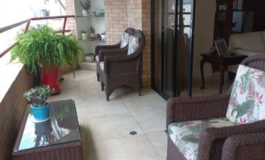 SE VENDE HERMOSO APARTAMENTO UBICADO EN CABECERA