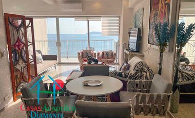Loft en edificio de playa en la zona dorada de Acapulco. Con terraza y vista al mar