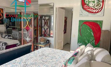 Loft en edificio de playa en la zona dorada de Acapulco. Con terraza y vista al mar