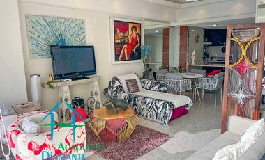 Loft en edificio de playa en la zona dorada de Acapulco. Con terraza y vista al mar