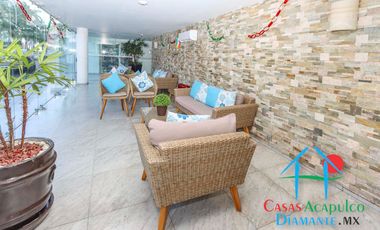 Loft en edificio de playa en la zona dorada de Acapulco. Con terraza y vista al mar