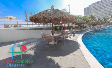 Loft en edificio de playa en la zona dorada de Acapulco. Con terraza y vista al mar