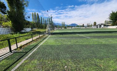 Se vende complejo deportivo en Doñihue, VI Region