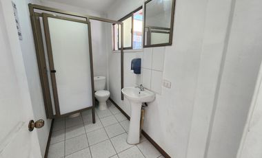 Se vende complejo deportivo en Doñihue, VI Region