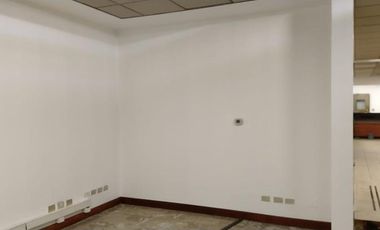 Arriendo Local Comercial Esquina Chacabuco