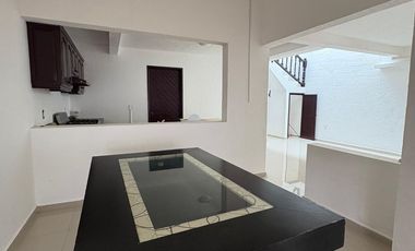 CASA EN RENTA EN CIUDAD DEL CARMEN. PLAYA NORTE