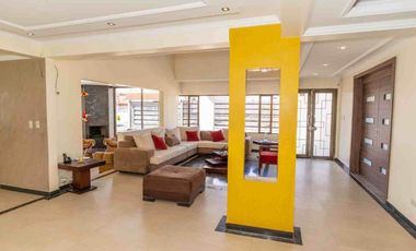 En venta casa en Azogues, en Charasol