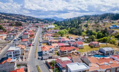 En venta casa en Azogues, en Charasol