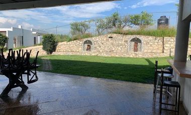 CASA EN VENTA EN CAJITITLÁN