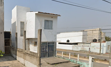 REMATE BANCARIO  Hacienda Milpa Alta 129, 91808 Fraccionamiento Costa Dorada, Ver