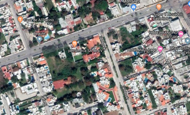 Terreno en renta ubicado en Av. Castellot en Ciudad del Carmen.