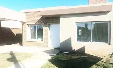 ¡Descubre Tu Nueva Casa de dos dormitorios a Estrenar en Pueblo Esther