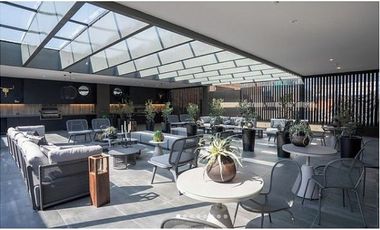 Macul, Metro Agricola, Parque Mackenna. Se vende amplio departamento.