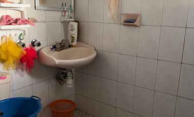 Locales comerciales y casa habitación