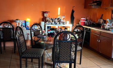 Locales comerciales y casa habitación