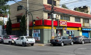 Casa en Venta con locales, Iztacalco, Ciudad de México