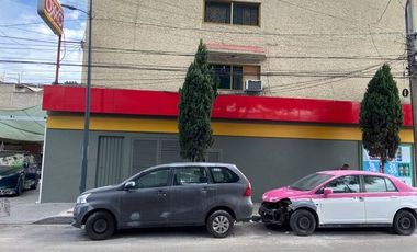 Casa en Venta con locales, Iztacalco, Ciudad de México