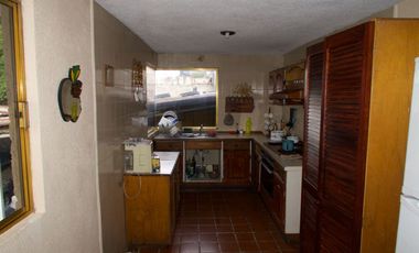 Casa en Venta con locales, Iztacalco, Ciudad de México