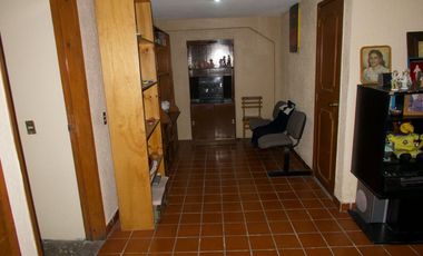 Casa en Venta con locales, Iztacalco, Ciudad de México