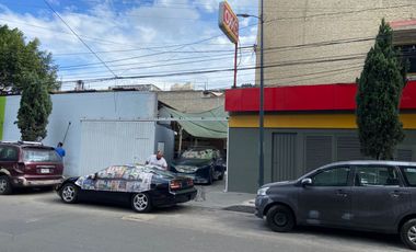 Casa en Venta con locales, Iztacalco, Ciudad de México