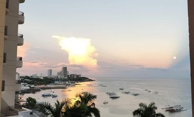 Luxury Studio for Rent in Mactan’s Movenpick Resort with free beach access 20K