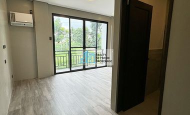 4 Bedroom House and Lot For Sale in Vista Grande