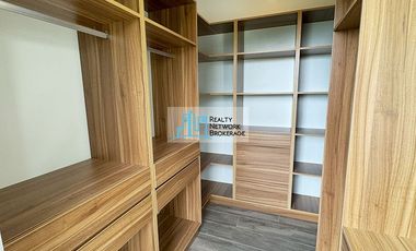 4 Bedroom House and Lot For Sale in Vista Grande