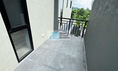 4 Bedroom House and Lot For Sale in Vista Grande