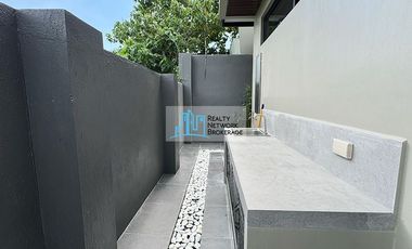 4 Bedroom House and Lot For Sale in Vista Grande