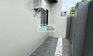 4 Bedroom House and Lot For Sale in Vista Grande