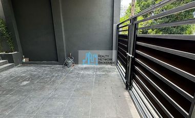 4 Bedroom House and Lot For Sale in Vista Grande