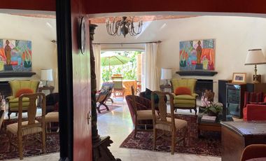 CASA EN VENTA EN CUERNAVACA, CASA CON HISTORIA, EN ACAPANTZINGO