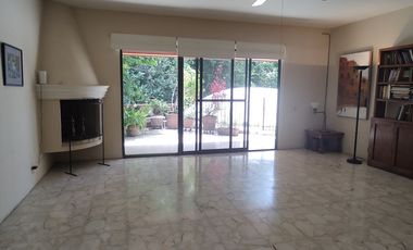 CASA EN VENTA EN CUERNAVACA, CASA CON HISTORIA, EN ACAPANTZINGO