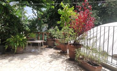 CASA EN VENTA EN CUERNAVACA, CASA CON HISTORIA, EN ACAPANTZINGO