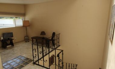 CASA EN VENTA EN CUERNAVACA, CASA CON HISTORIA, EN ACAPANTZINGO