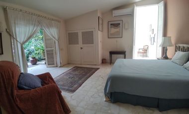 CASA EN VENTA EN CUERNAVACA, CASA CON HISTORIA, EN ACAPANTZINGO