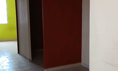 CASA EN VENTA, 3 DEPARTAMENTOS Y LOCAL COMERCIAL. IZTACALCO