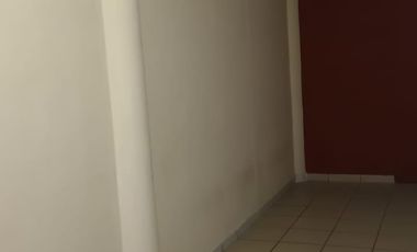 CASA EN VENTA, 3 DEPARTAMENTOS Y LOCAL COMERCIAL. IZTACALCO