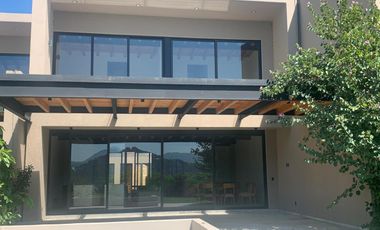 Venta casa en Valle de Bravo