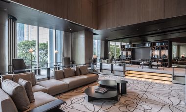 Good deal! 2 Bedroom unit facing urdaneta in Park Central Towers Makati - North Tower