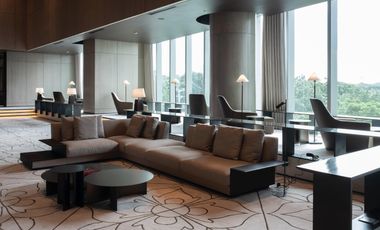 Good deal! 2 Bedroom unit facing urdaneta in Park Central Towers Makati - North Tower