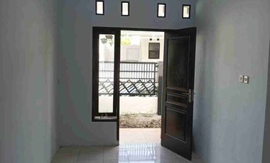 Dijual Rumah Cantik Di Perumahan Bagus Kharisma Residence Tarogong