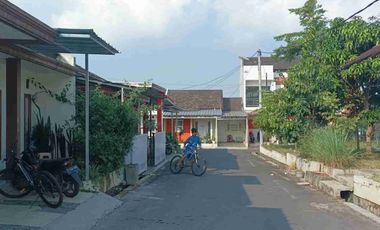 Dijual Rumah Cantik Di Perumahan Bagus Kharisma Residence Tarogong