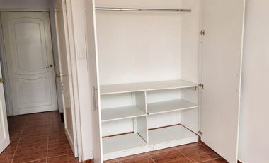 Venta de casa en la Mitad del Mundo, San Antonio de Pichincha, Conjuto Alborada 1.