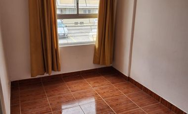 Venta de casa en la Mitad del Mundo, San Antonio de Pichincha, Conjuto Alborada 1.