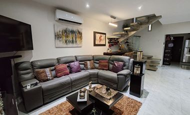 CASA EN VENTA EN JOYAS DE MOCAMBO