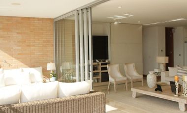 VENDO APARTAMENTO COLA DEL ZORRO MEDELLIN EL POBLADO, 378 MTS